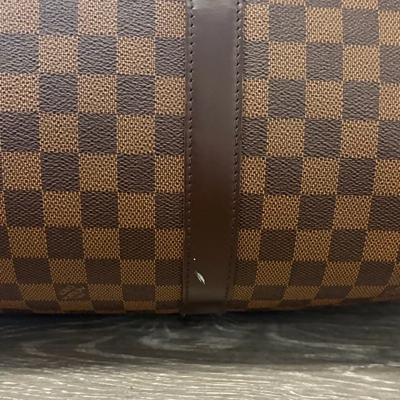 Authentic Louis Vuitton Keepall Bandoulière 55 - Picture 16 of 17